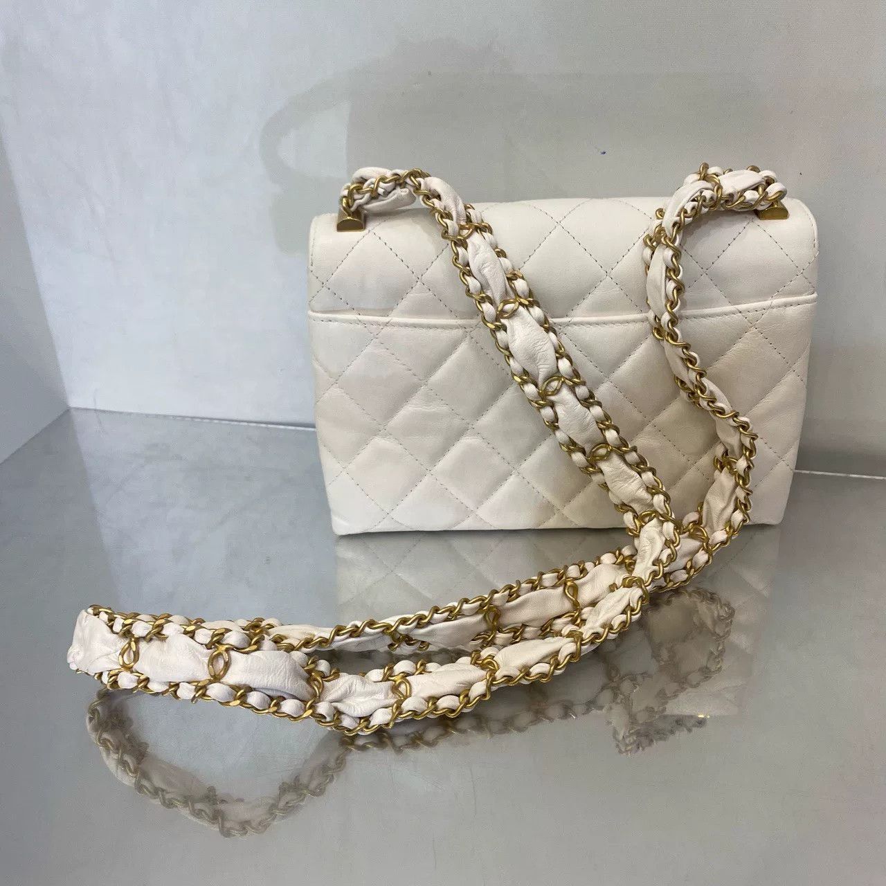 Chanel Pre-loved Bag Very good condition Size ONE SIZE - 3 Thumbnail
