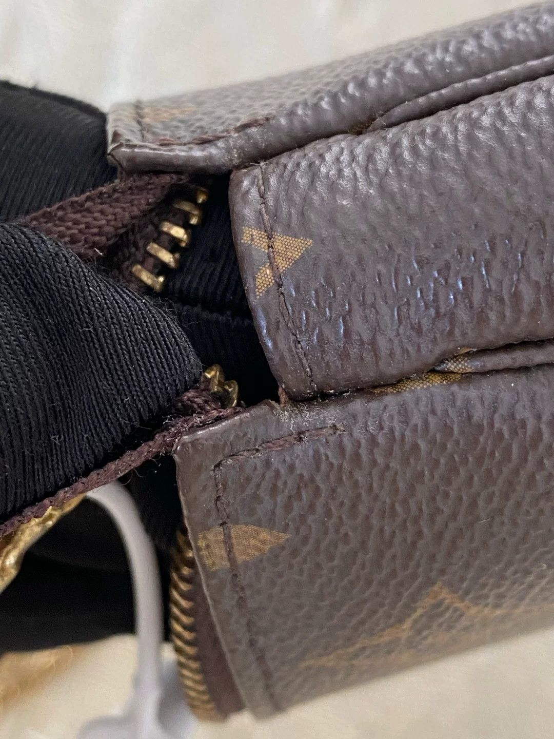 Louis Vuitton Pre-loved Bag Very good condition Size ONE SIZE - 5 Thumbnail