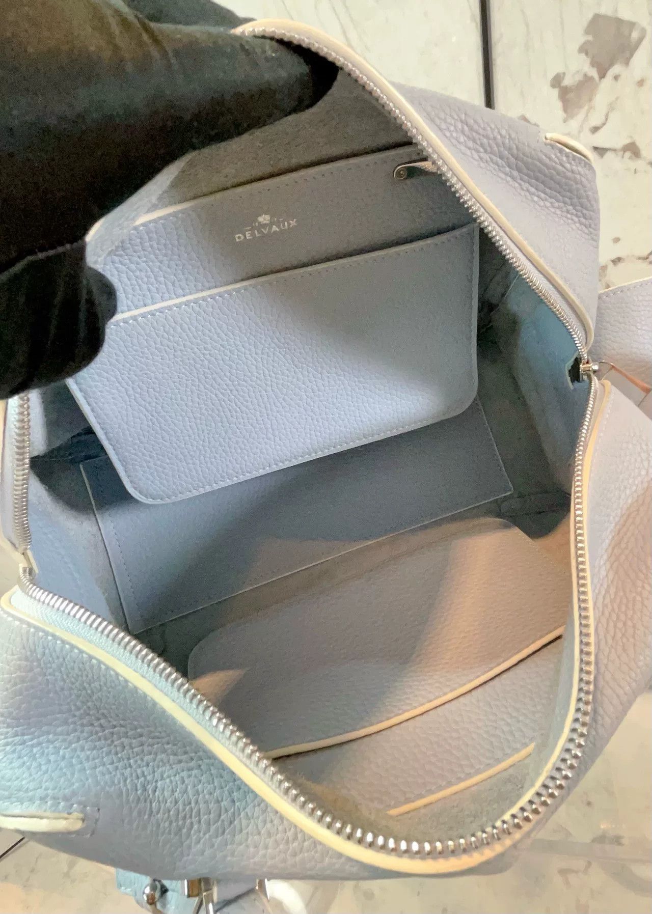Louis Vuitton Pre-loved Bag Very good condition Size ONE SIZE - 9 Thumbnail