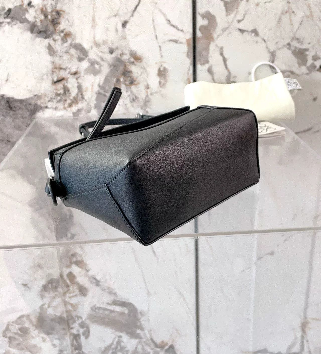 Loewe Pre-loved Bag Very good condition Size ONE SIZE - 5 Thumbnail