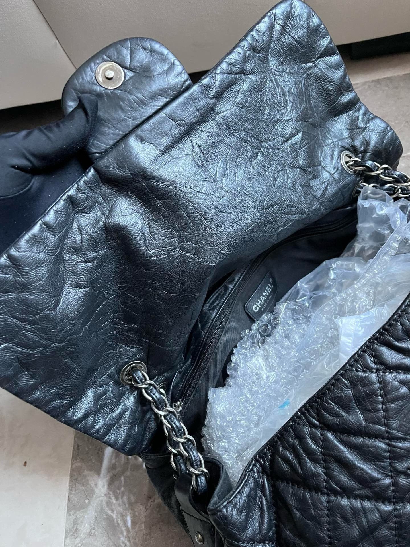 Chanel Pre-loved Bag Very good condition Size ONE SIZE - 9 Thumbnail