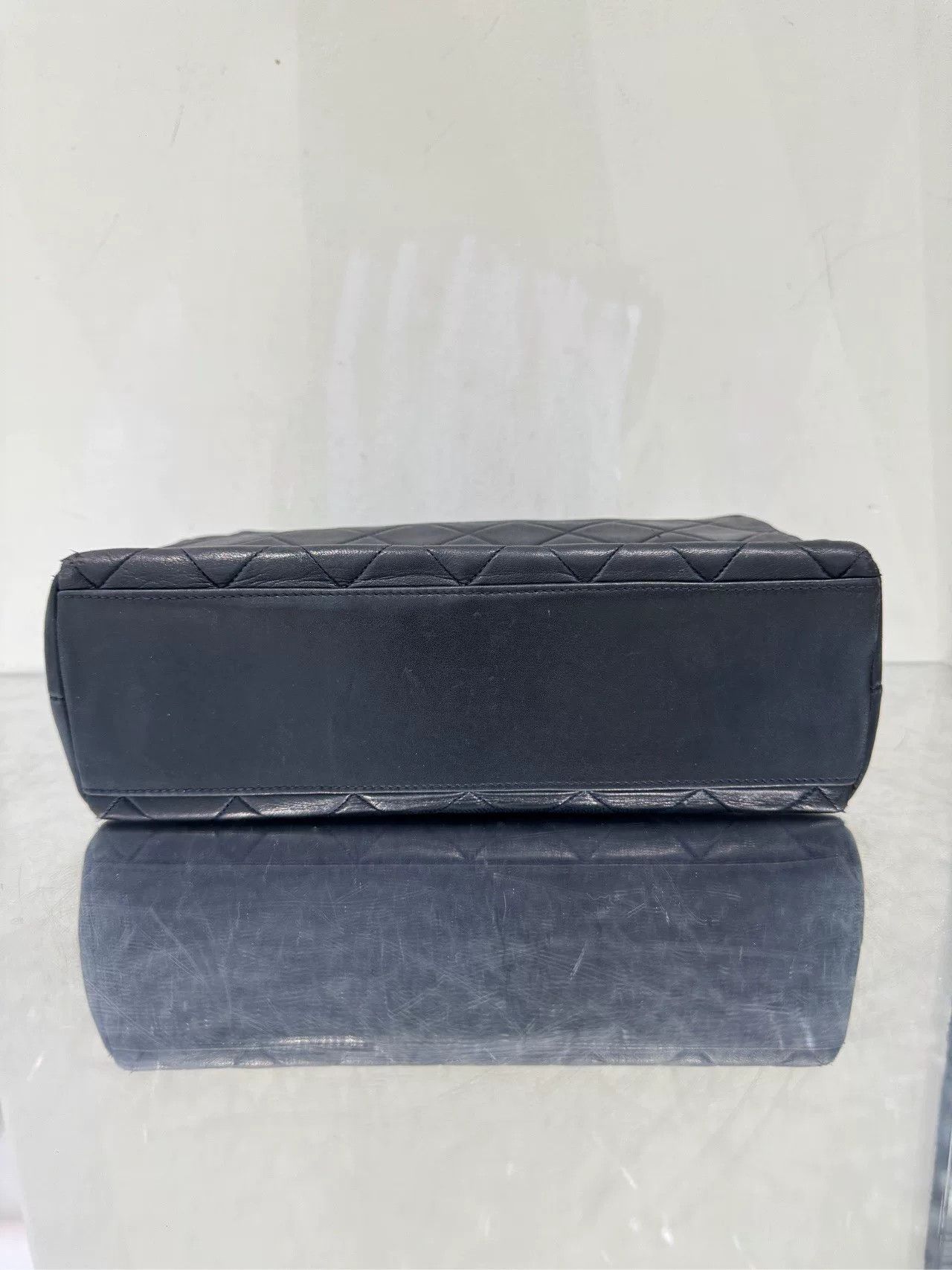 Chanel Pre-loved Bag Very good condition Size ONE SIZE - 5 Thumbnail