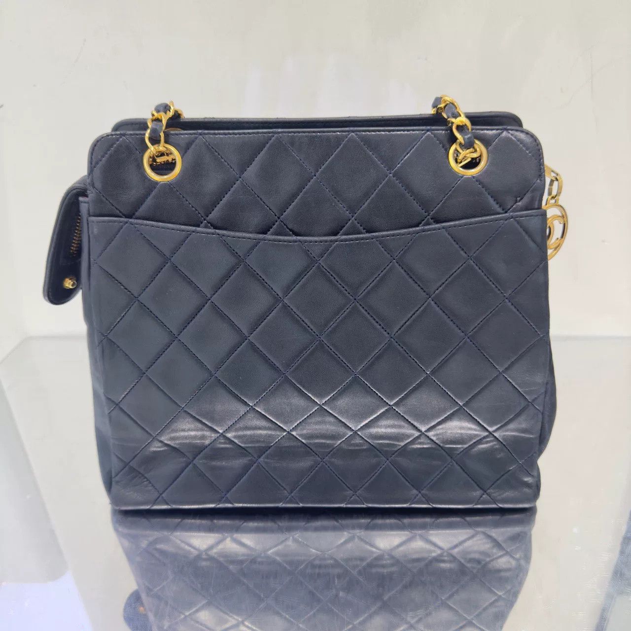 Chanel Pre-loved Bag Very good condition Size ONE SIZE - 4 Thumbnail