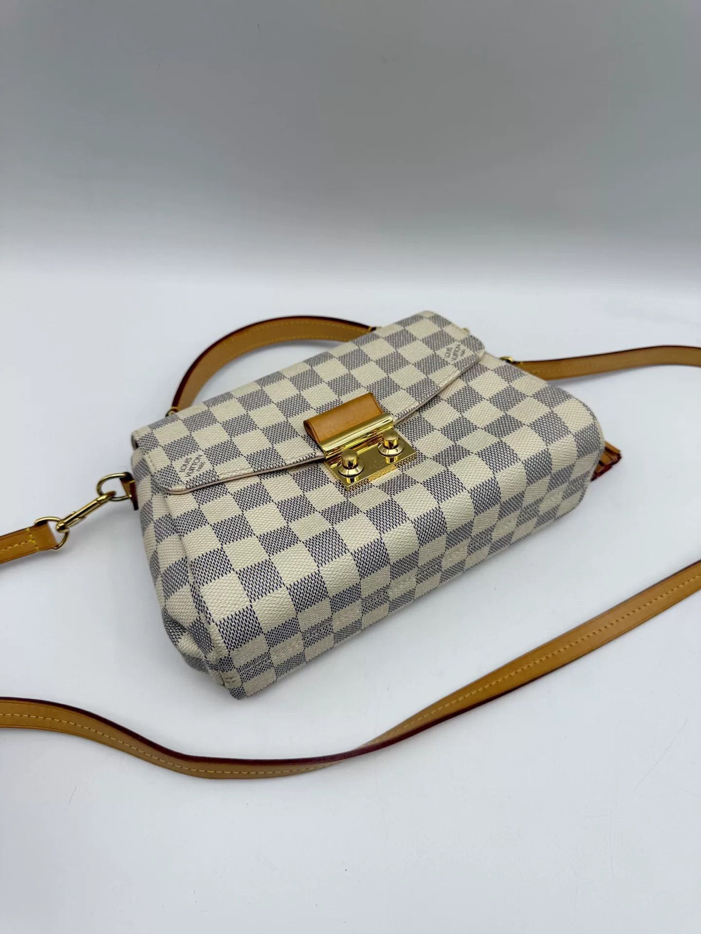 Louis Vuitton Pre-loved Bag Very good condition Size ONE SIZE - 3 Thumbnail