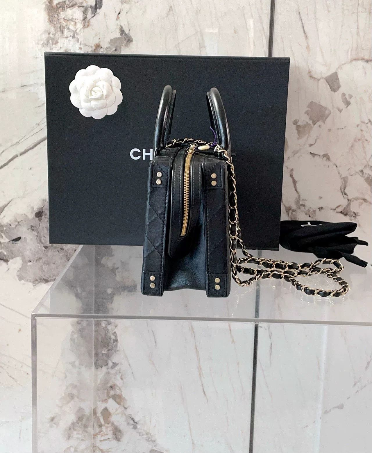 Chanel Pre-loved Bag Very good condition Size ONE SIZE - 3 Thumbnail