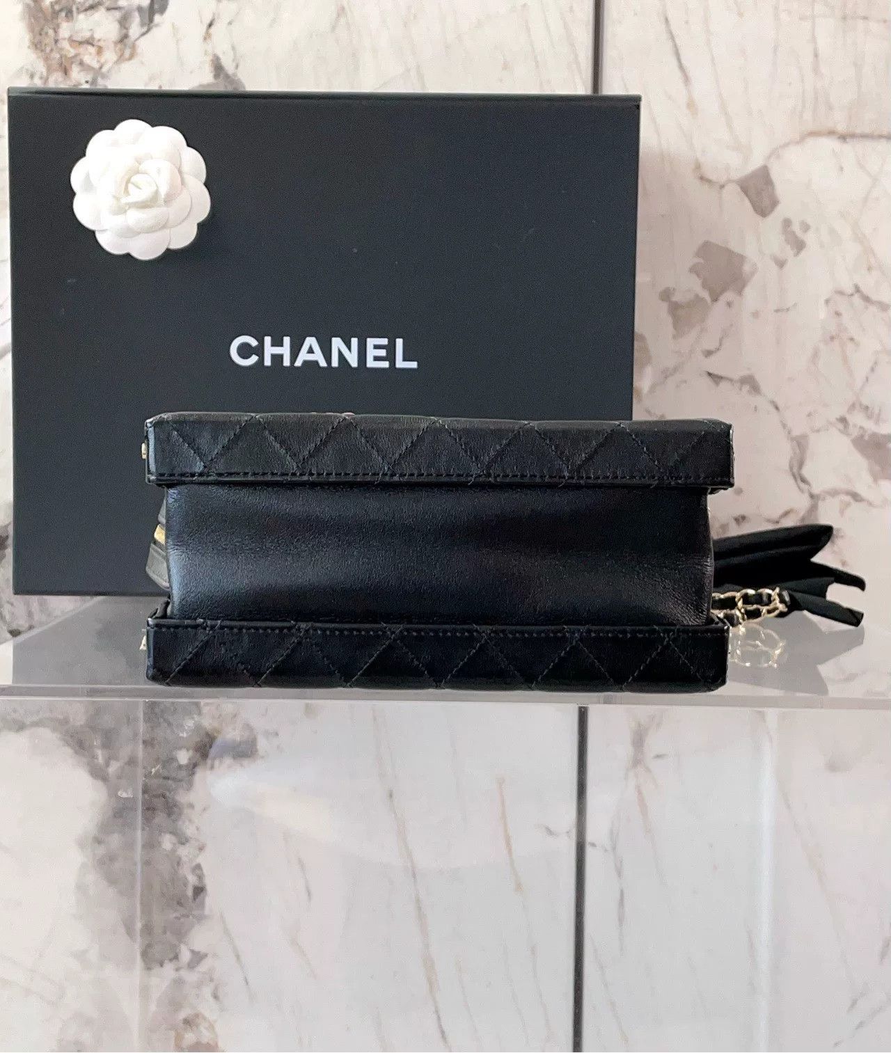 Chanel Pre-loved Bag Very good condition Size ONE SIZE - 4 Thumbnail