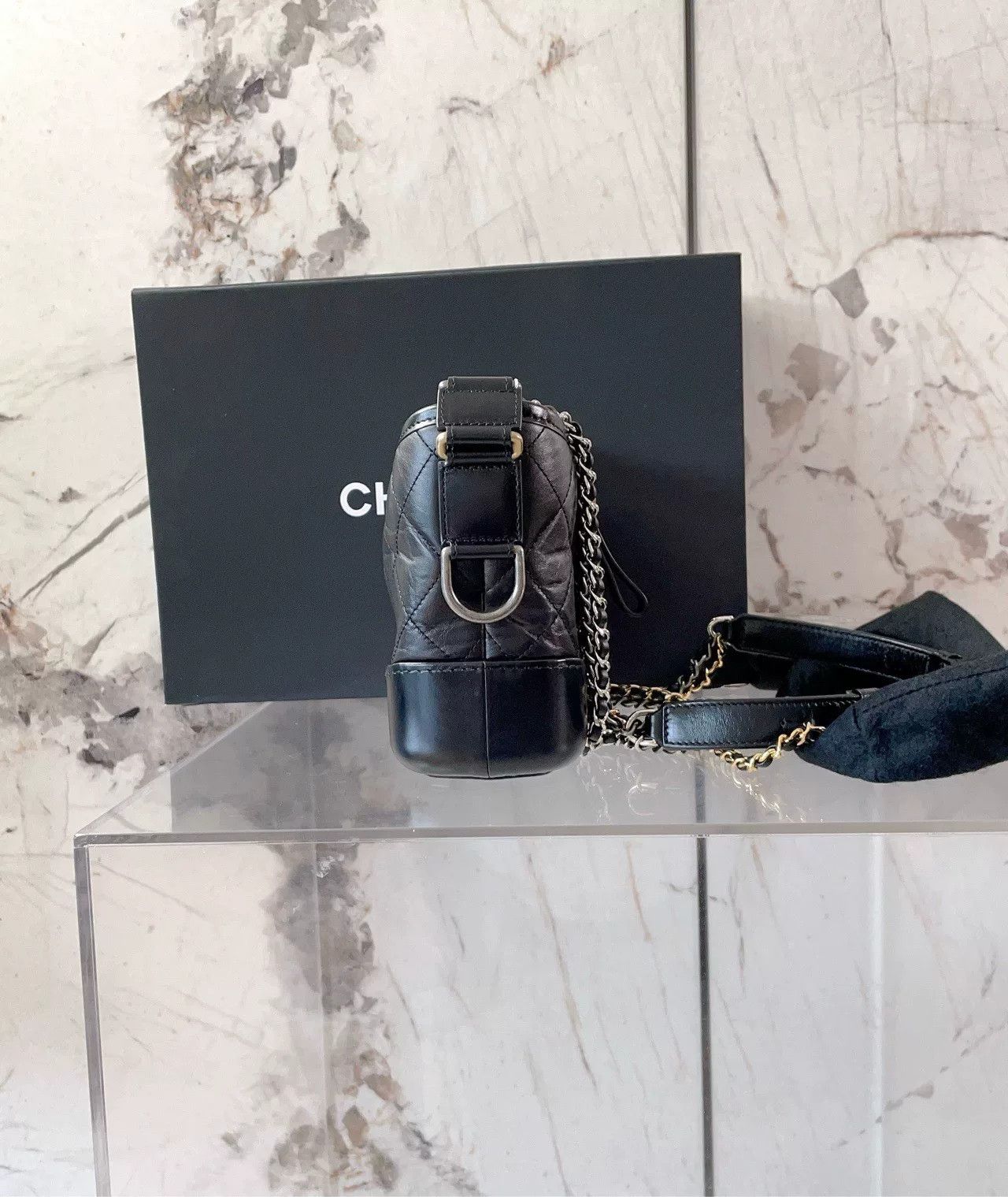 Chanel Pre-loved Bag Very good condition Size ONE SIZE - 3 Thumbnail