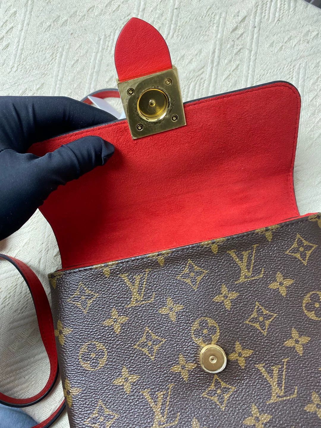 Louis Vuitton Pre-loved Bag Very good condition Size ONE SIZE - 5 Thumbnail
