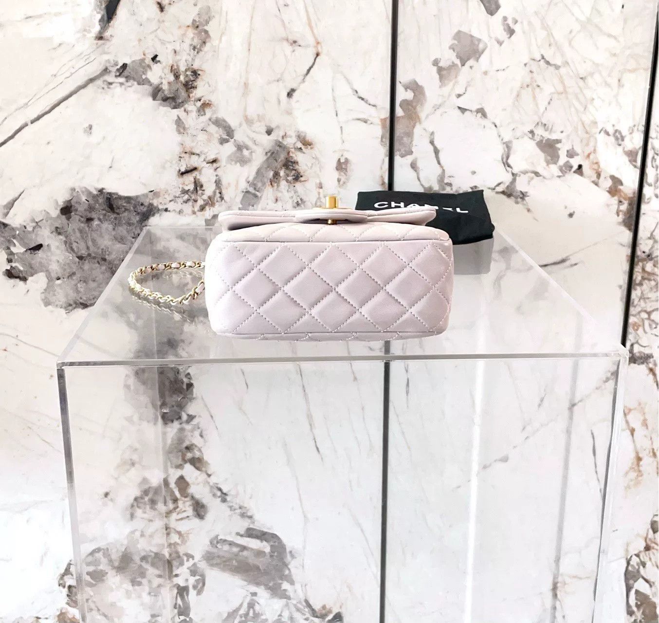 Chanel Pre-loved Bag Very good condition Size ONE SIZE - 4 Thumbnail