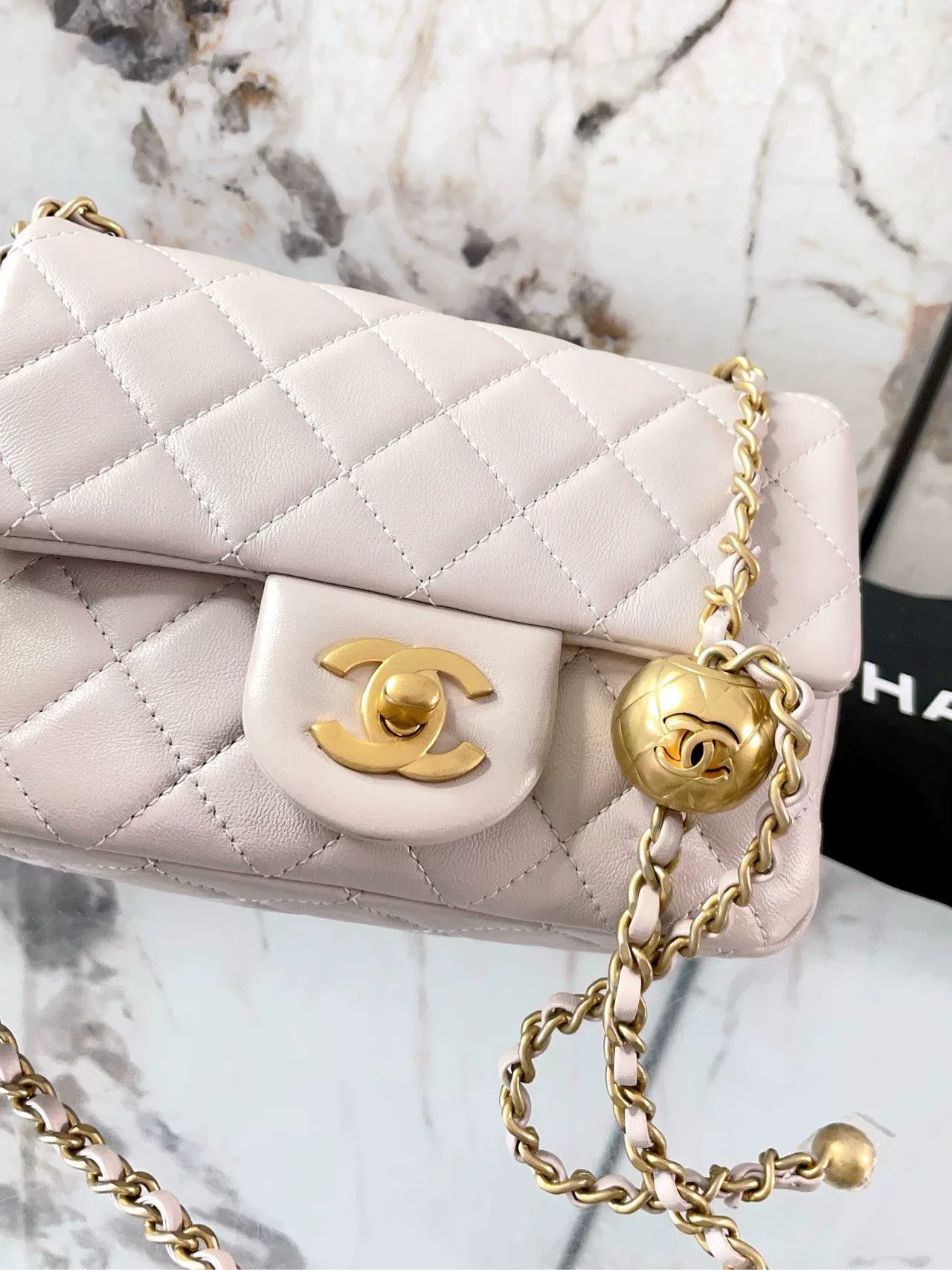 Chanel Pre-loved Bag Very good condition Size ONE SIZE - 7 Thumbnail