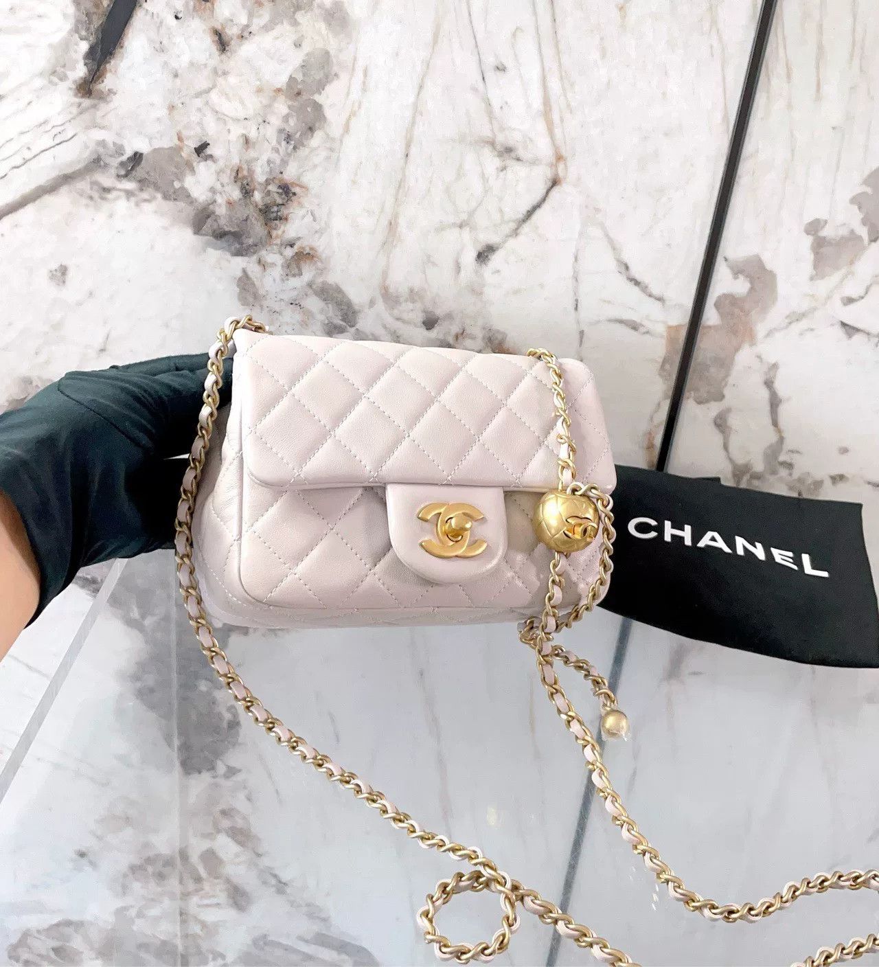 Chanel Pre-loved Bag Very good condition Size ONE SIZE - 6 Thumbnail