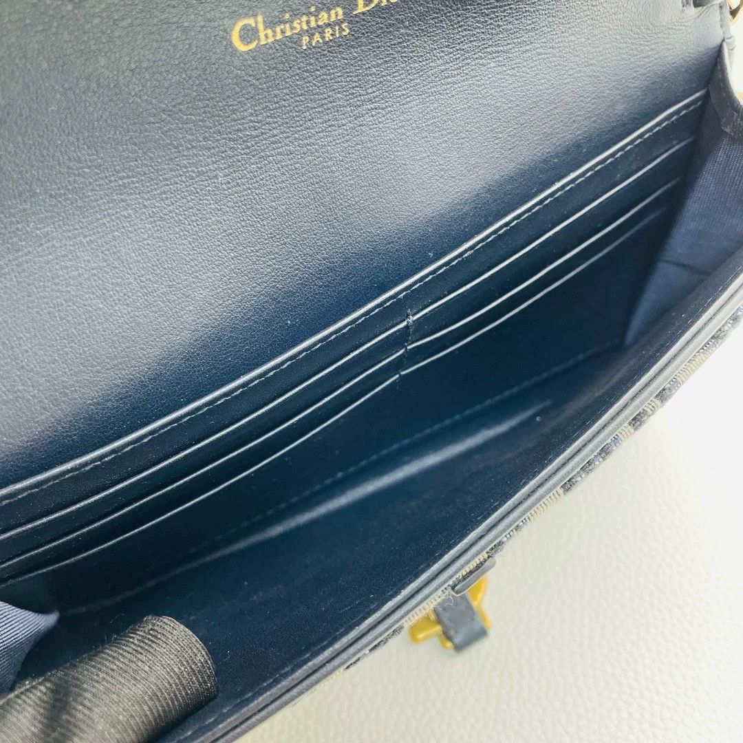 Dior Pre-loved Bag Very good condition Size ONE SIZE - 2 Thumbnail