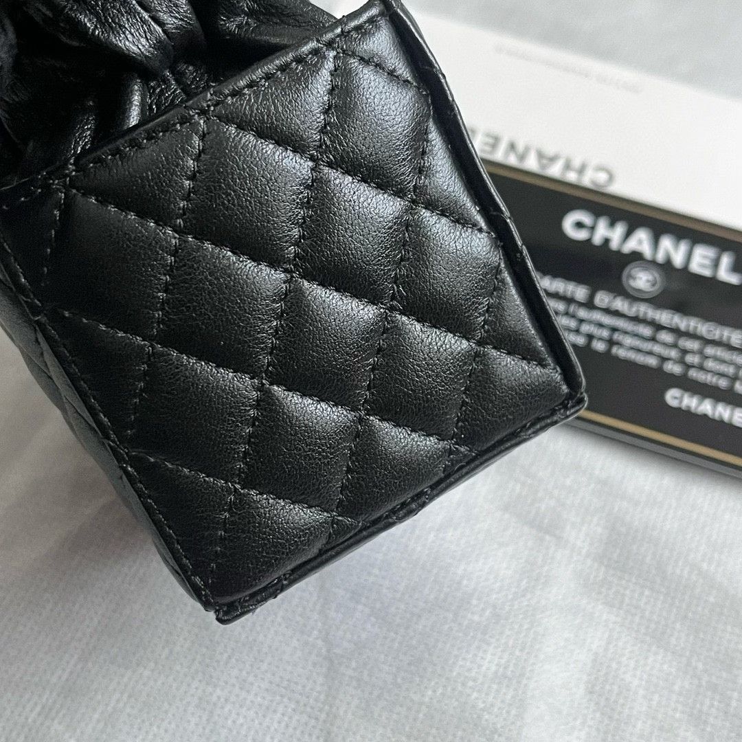 Chanel Pre-loved Bag Very good condition Size ONE SIZE - 6 Thumbnail