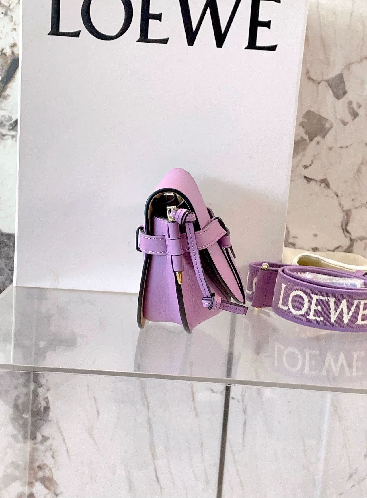 Loewe Pre-loved Bag Very good condition Size ONE SIZE - 3 Thumbnail