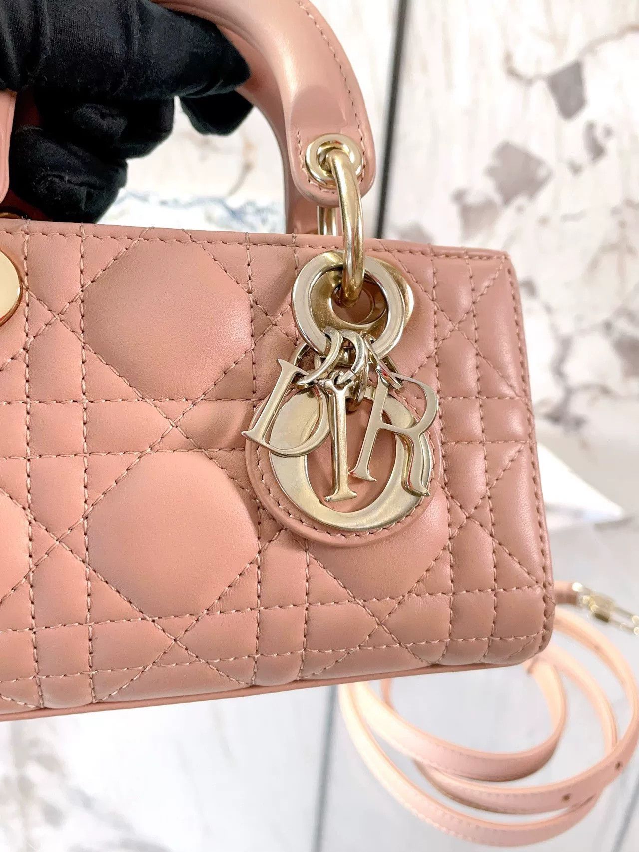 Dior Pre-loved Bag Very good condition Size ONE SIZE - 7 Thumbnail