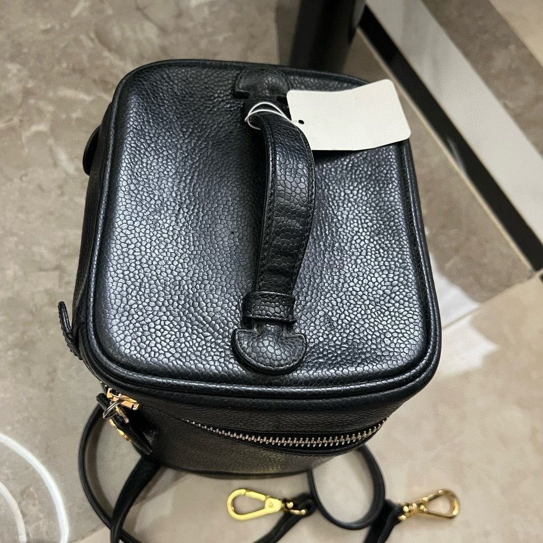 Chanel Pre-loved Bag Very good condition Size ONE SIZE - 7 Thumbnail