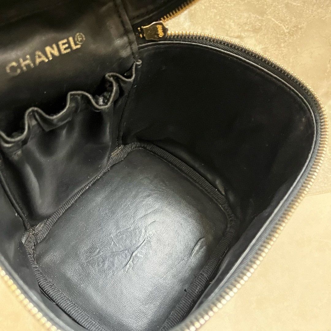 Chanel Pre-loved Bag Very good condition Size ONE SIZE - 9 Thumbnail