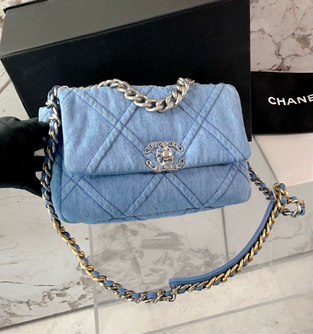 Chanel Pre-loved Bag Very good condition Size ONE SIZE - 6 Thumbnail