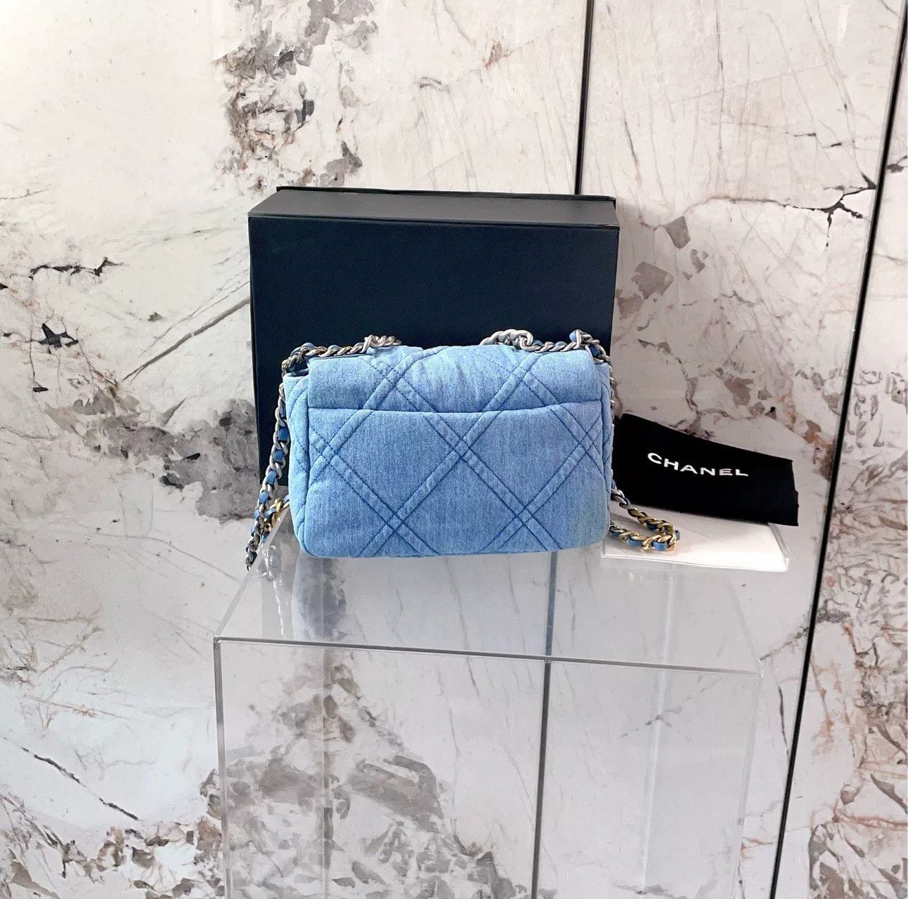Chanel Pre-loved Bag Very good condition Size ONE SIZE - 2 Thumbnail
