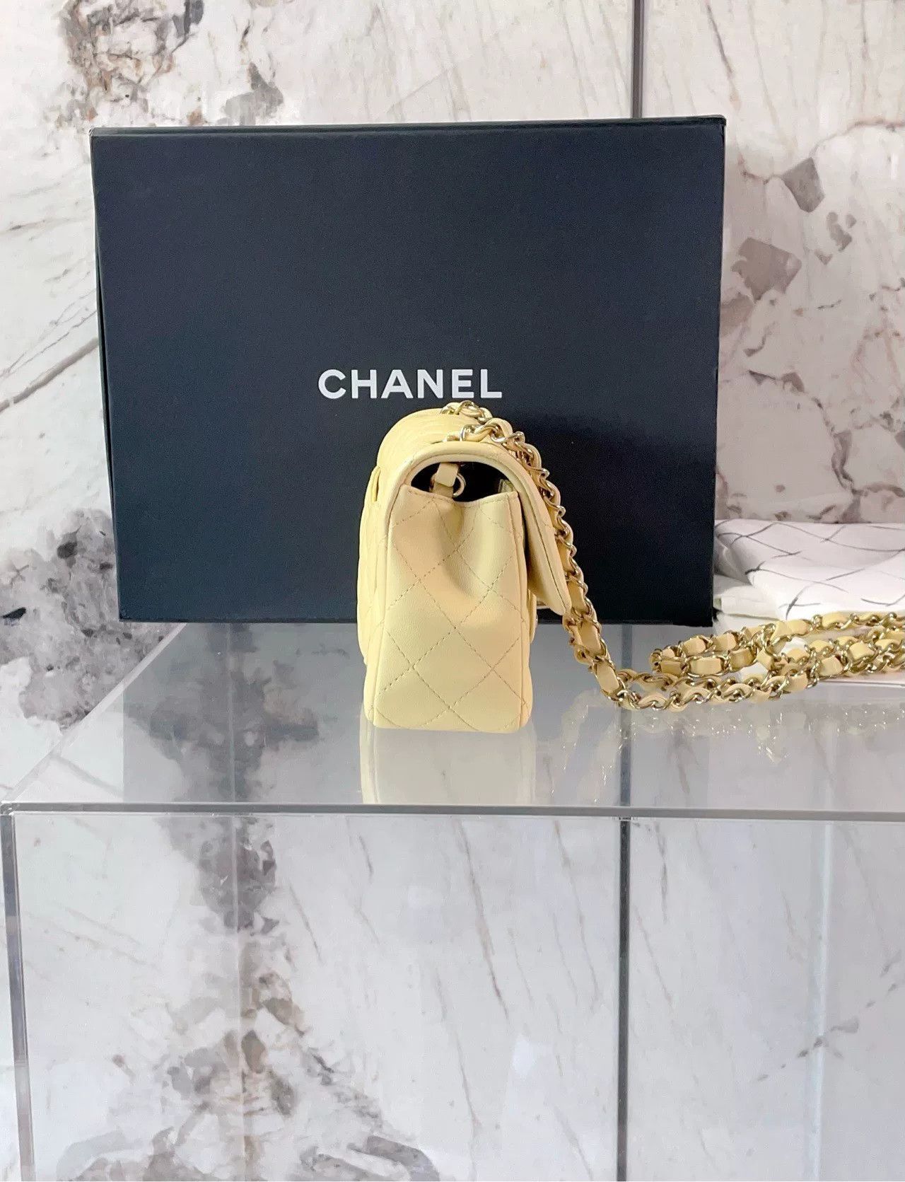 Chanel Pre-loved Bag Very good condition Size ONE SIZE - 3 Thumbnail