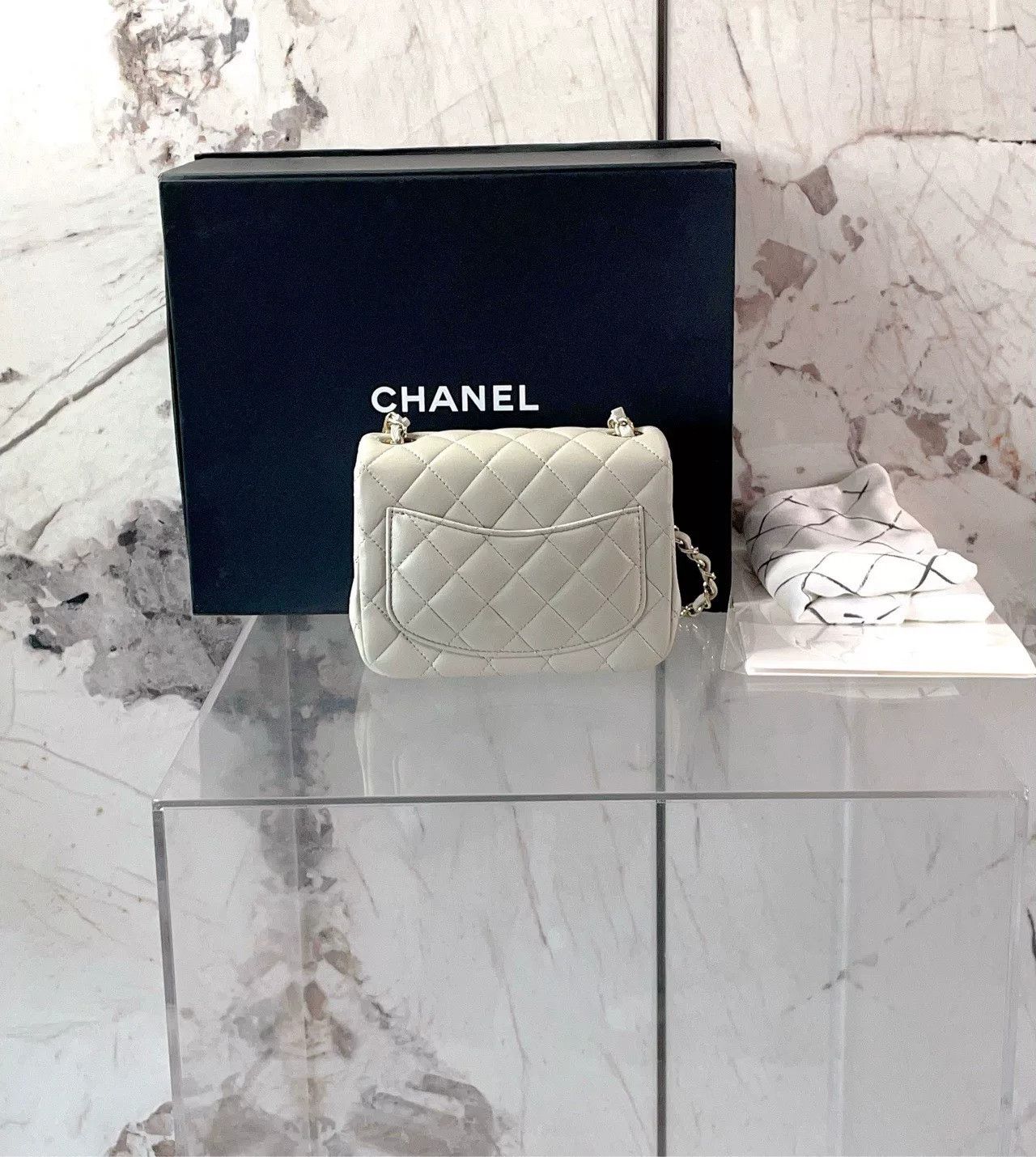 Chanel Pre-loved Bag Very good condition Size ONE SIZE - 2 Thumbnail