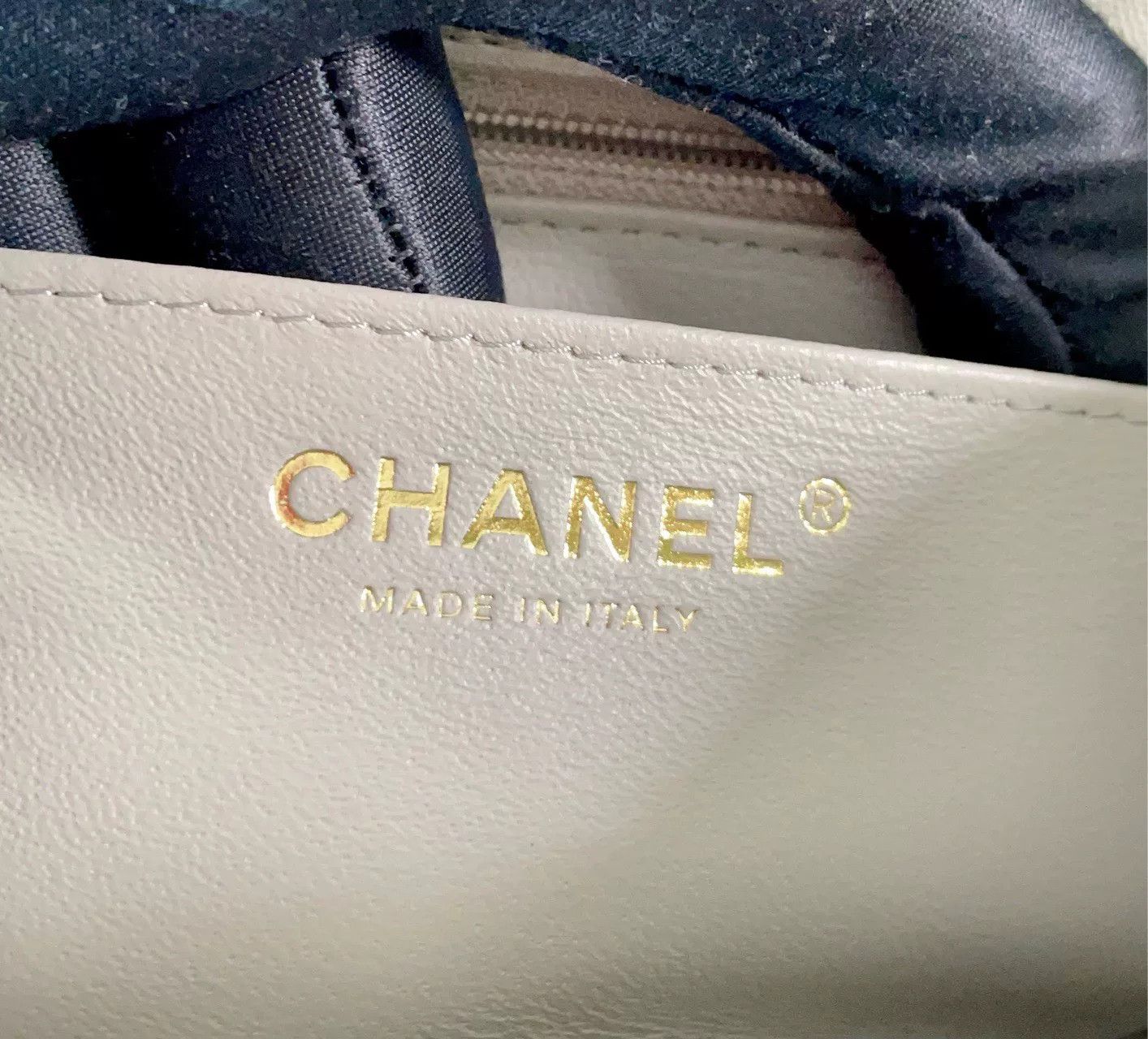 Chanel Pre-loved Bag Very good condition Size ONE SIZE - 8 Thumbnail