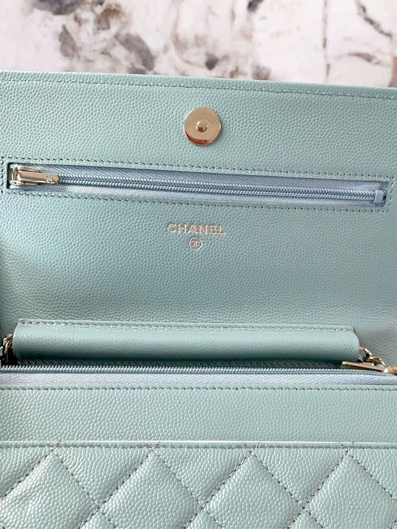 Chanel Pre-loved Bag Very good condition Size ONE SIZE - 8 Thumbnail