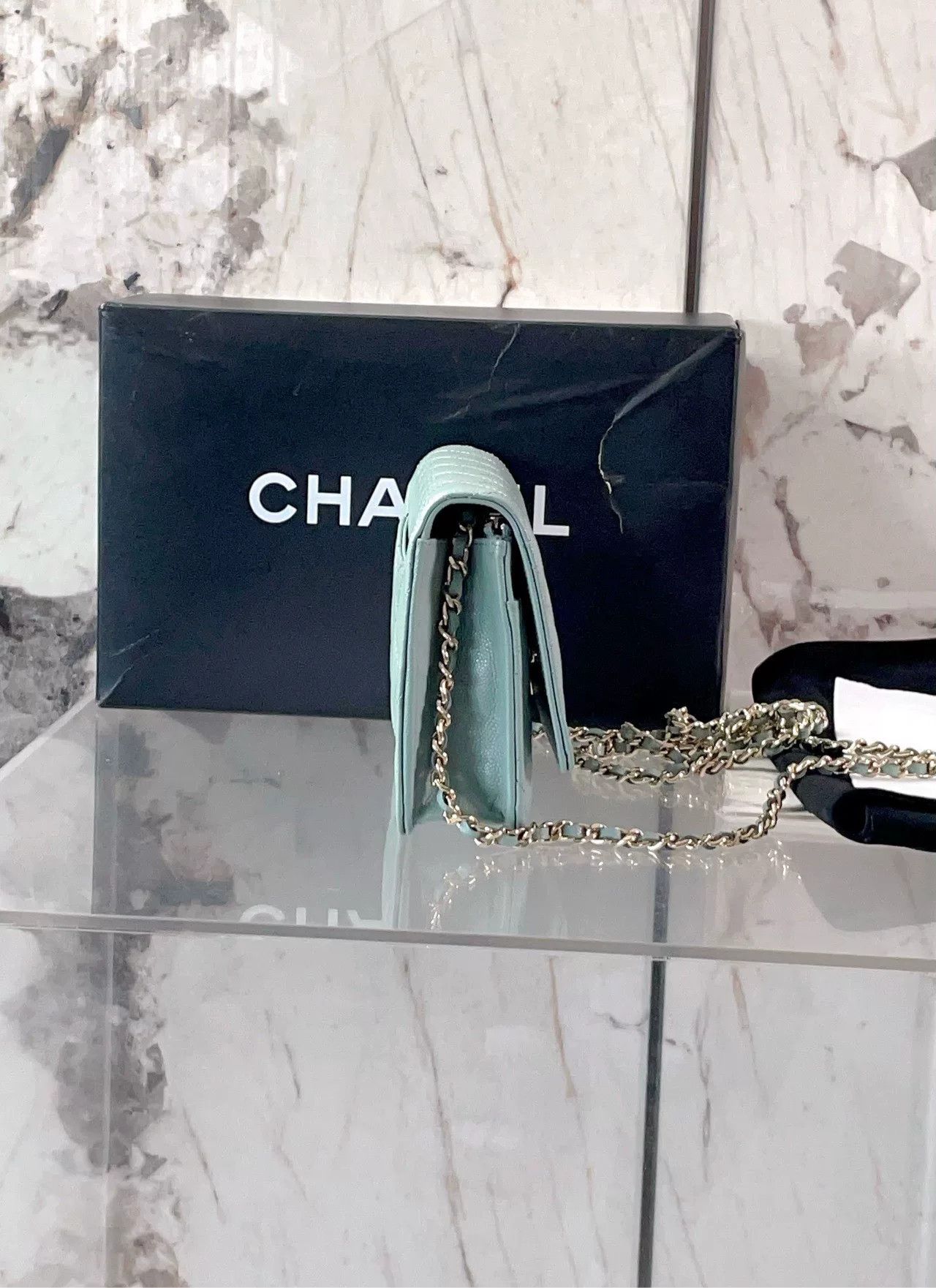 Chanel Pre-loved Bag Very good condition Size ONE SIZE - 4 Thumbnail