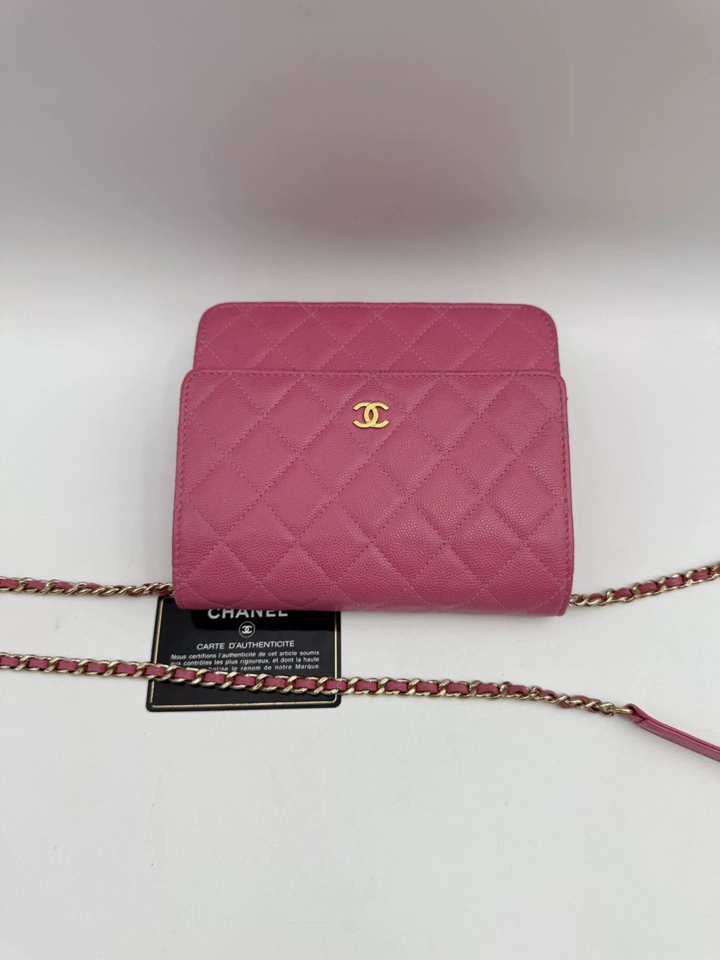 Chanel Pre-loved Bag Very good condition Size ONE SIZE - 5 Thumbnail