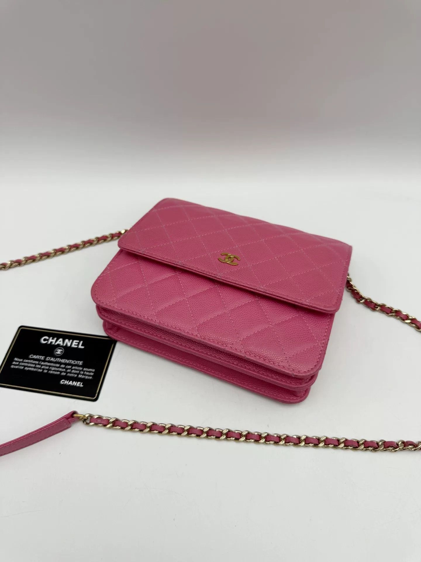 Chanel Pre-loved Bag Very good condition Size ONE SIZE - 4 Thumbnail