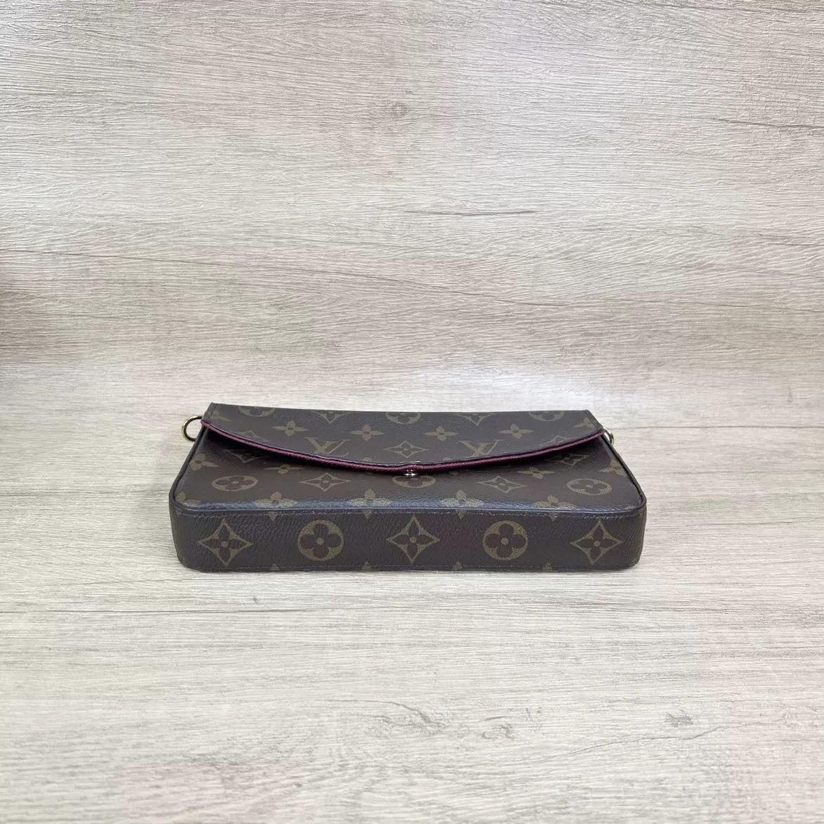 Louis Vuitton Pre-loved Bag Very good condition Size ONE SIZE - 3 Thumbnail