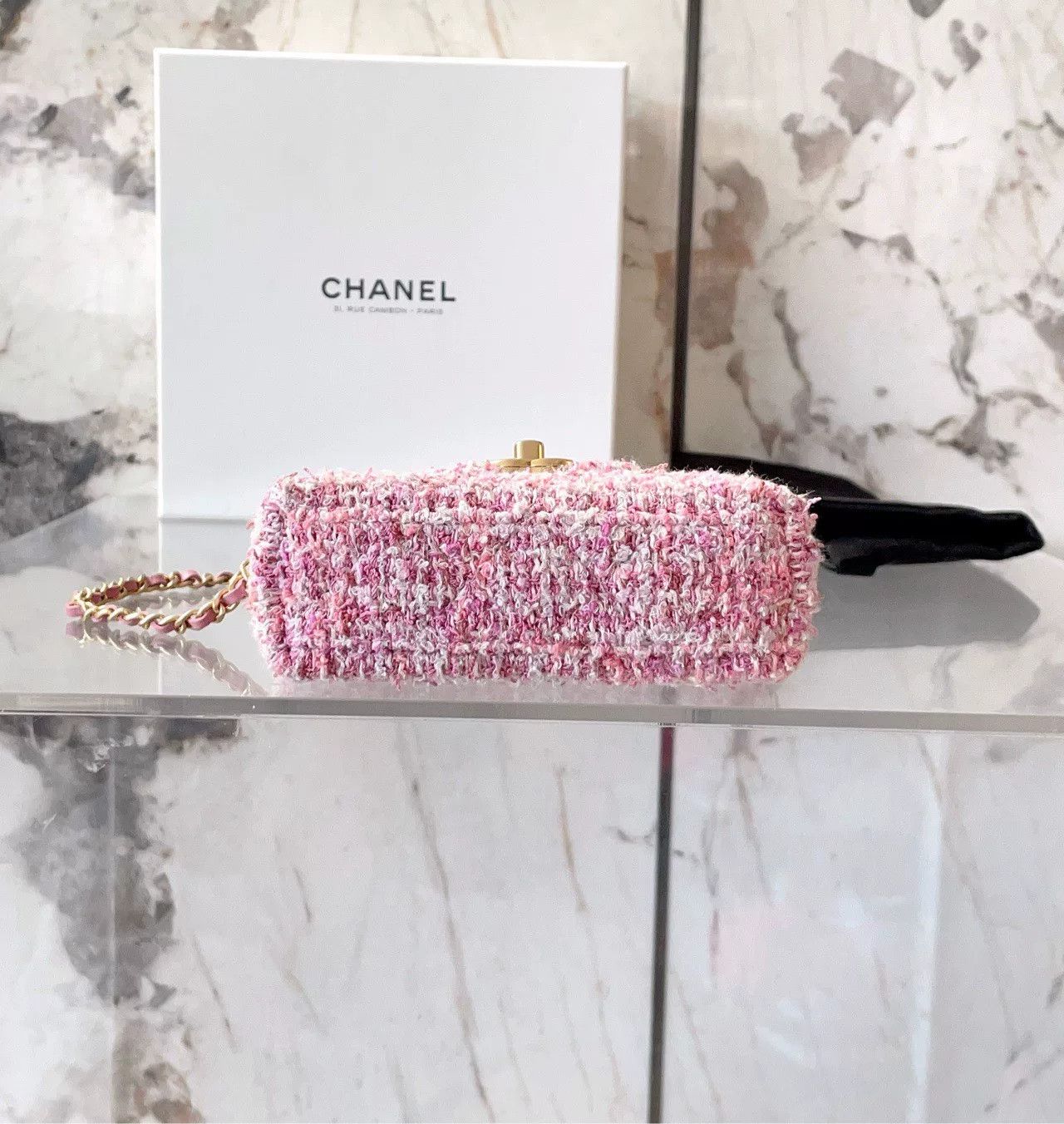 Chanel Pre-loved Bag Very good condition Size ONE SIZE - 4 Thumbnail