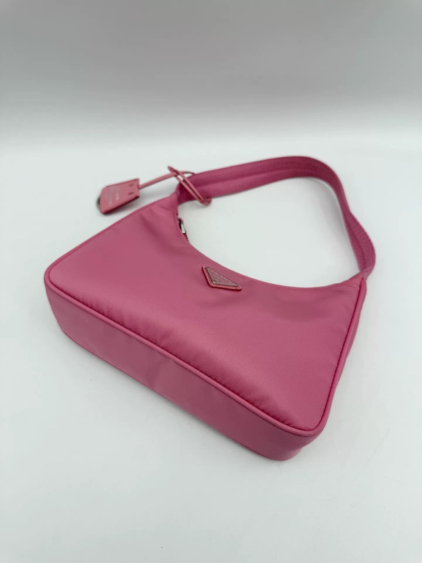 Prada Pre-loved Bag Very good condition Size ONE SIZE - 4 Thumbnail