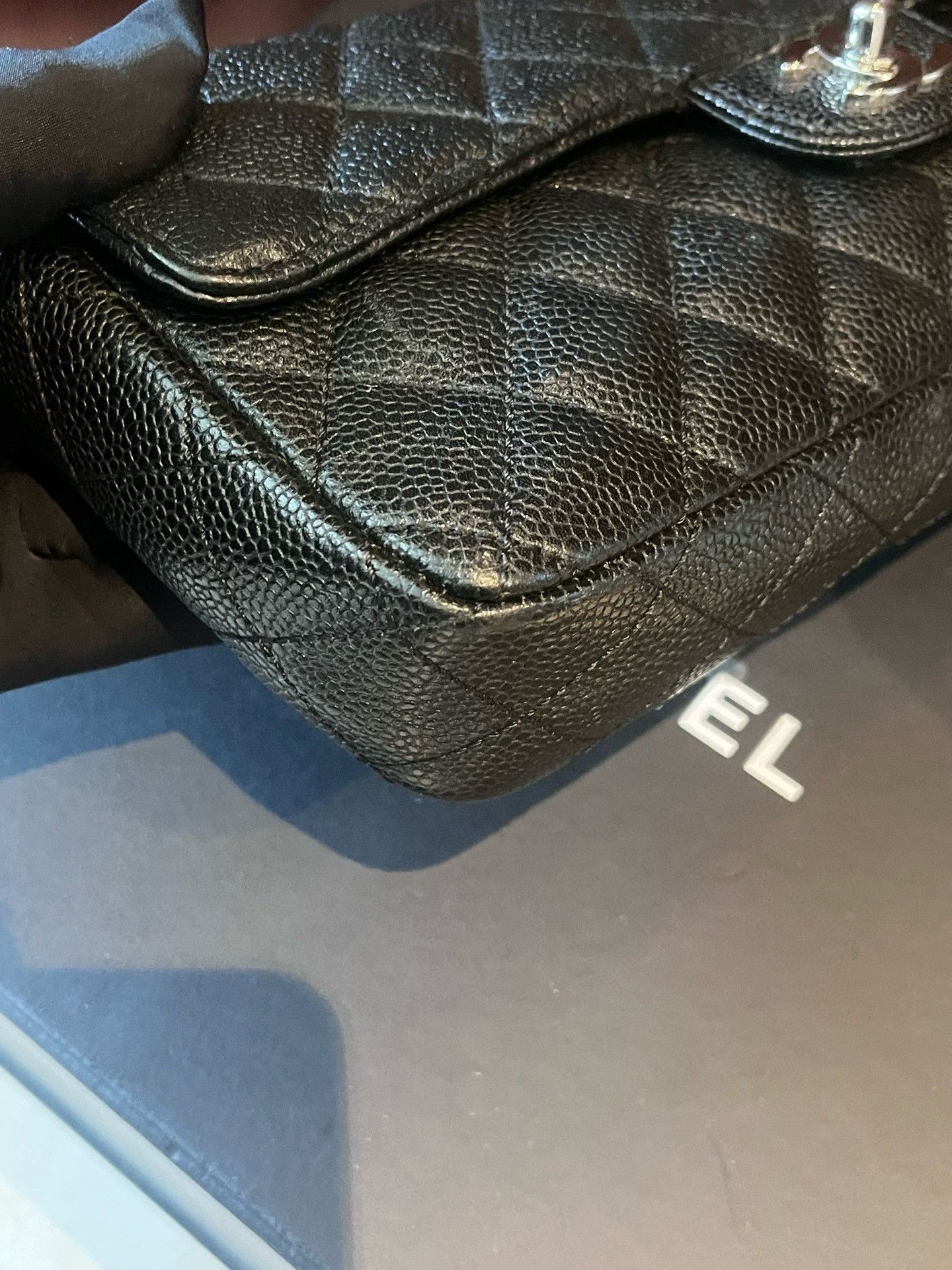 Chanel Pre-loved Bag Very good condition Size ONE SIZE - 6 Thumbnail