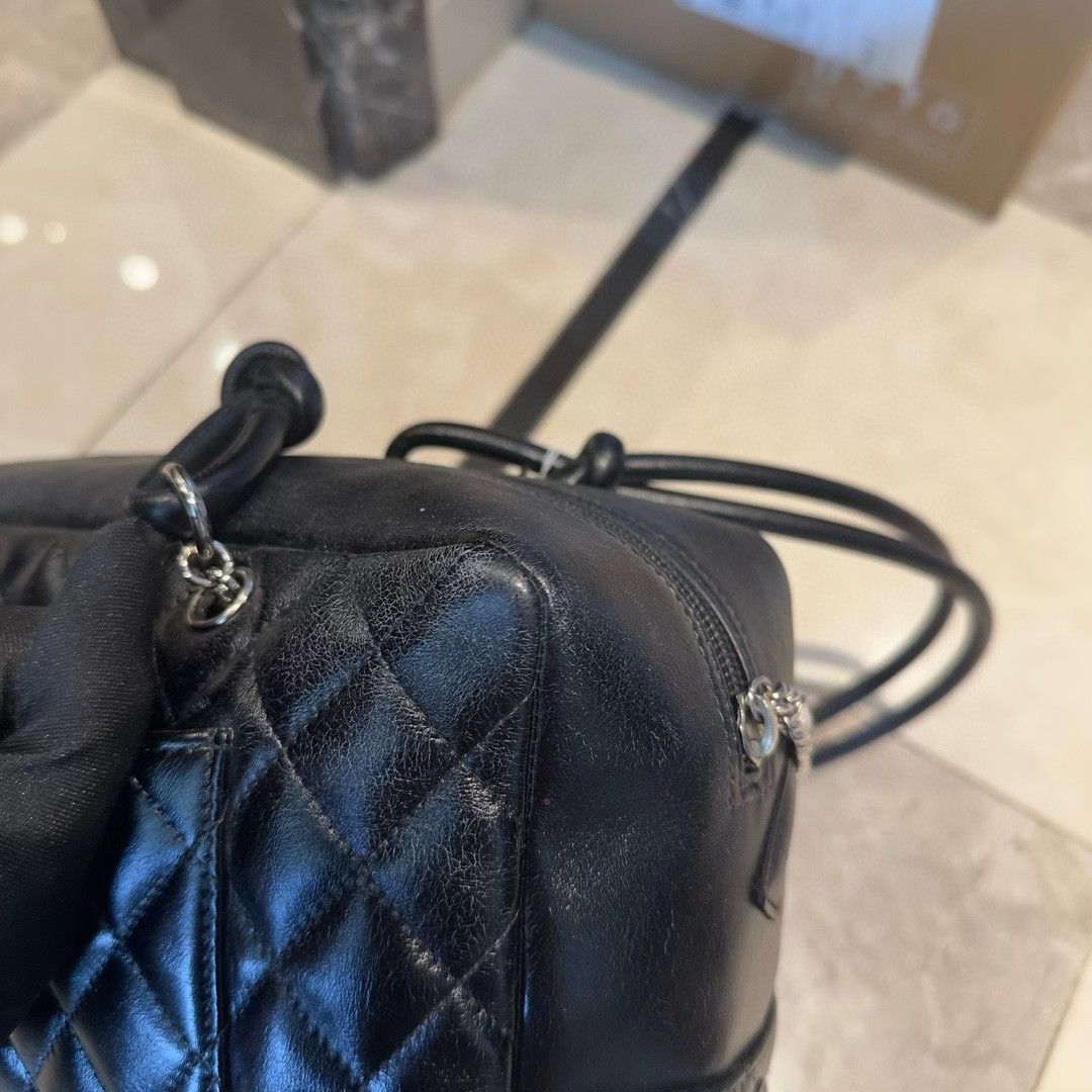 Chanel Pre-loved Bag Very good condition Size ONE SIZE - 9 Thumbnail