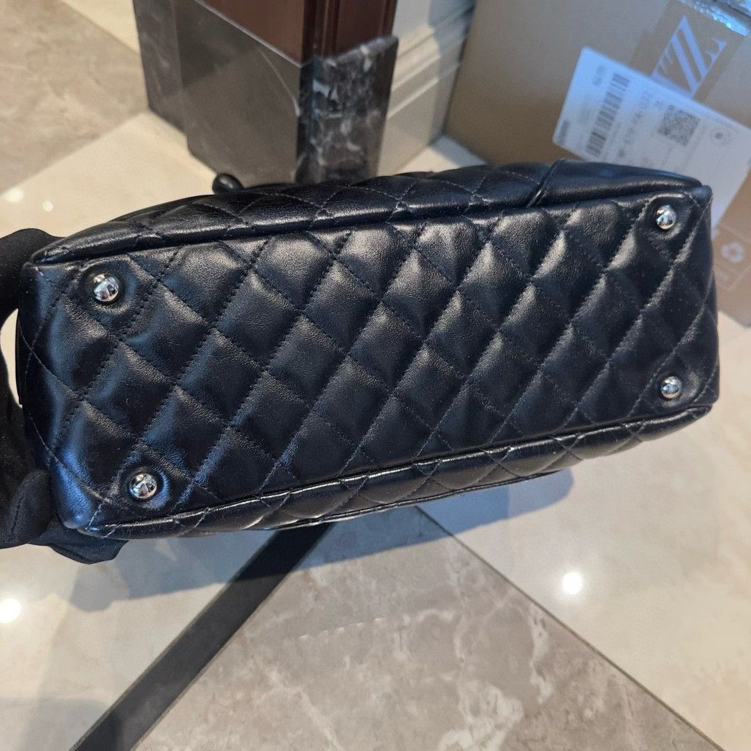 Chanel Pre-loved Bag Very good condition Size ONE SIZE - 7 Thumbnail