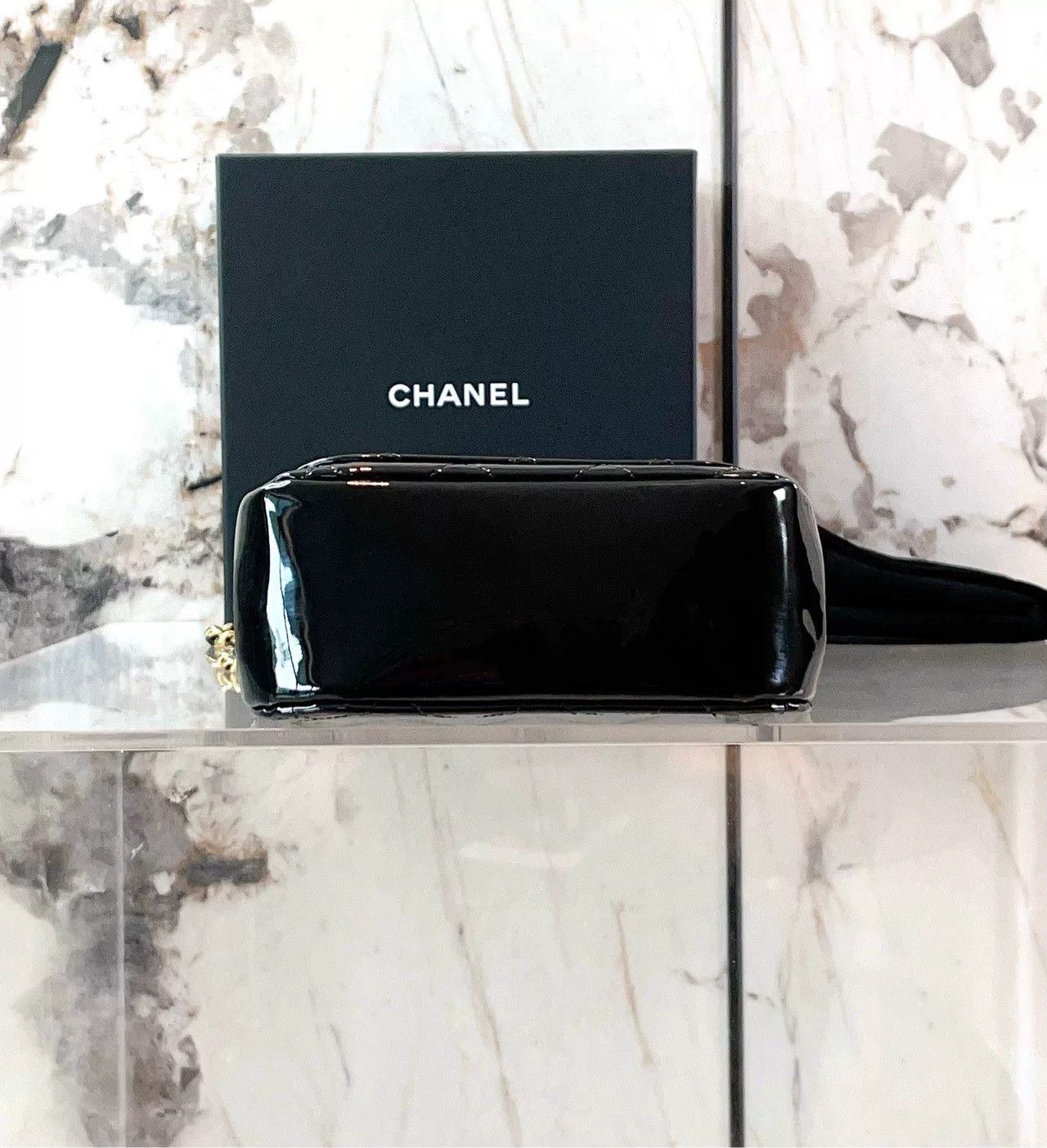Chanel Pre-loved Bag Very good condition Size ONE SIZE - 4 Thumbnail
