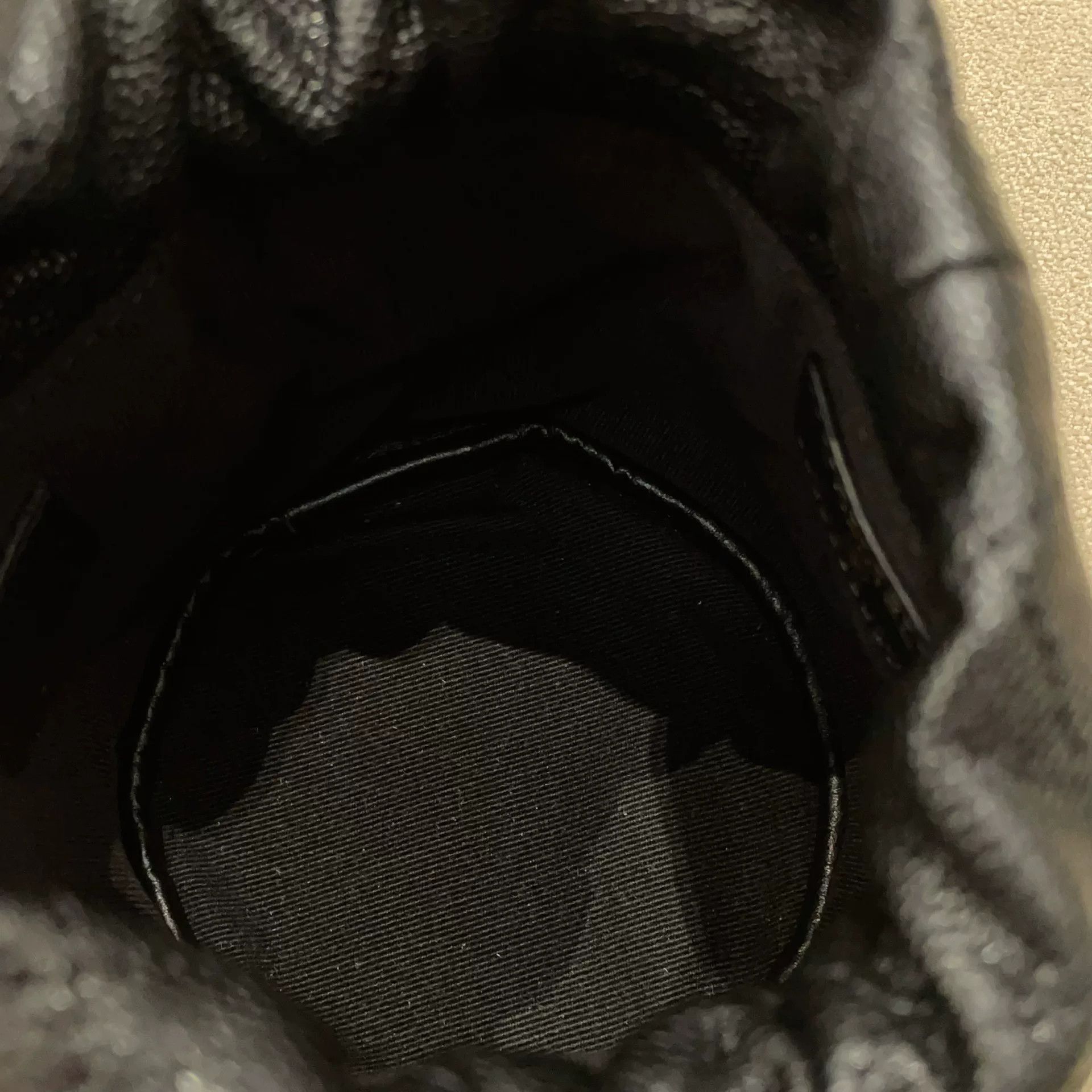 Chanel Pre-loved Bag Very good condition Size ONE SIZE - 8 Thumbnail