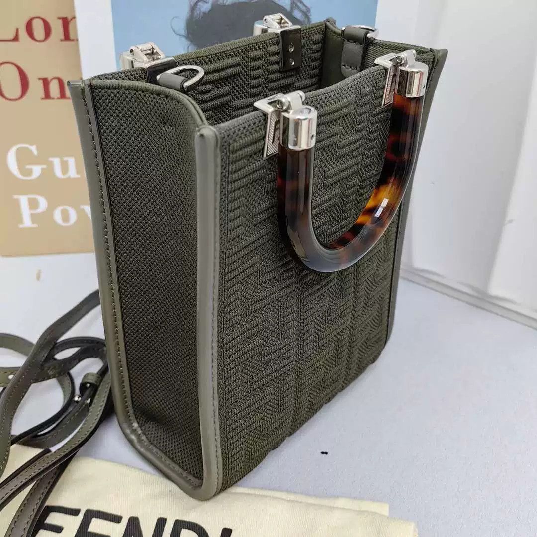 Fendi Pre-loved Bag Very good condition Size ONE SIZE - 2 Thumbnail