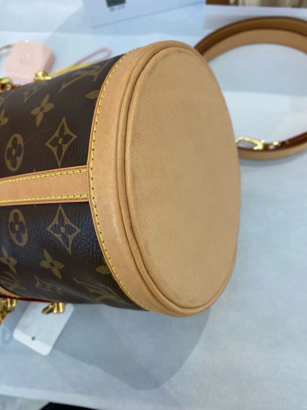 Louis Vuitton Pre-loved Bag Very good condition Size ONE SIZE - 7 Thumbnail