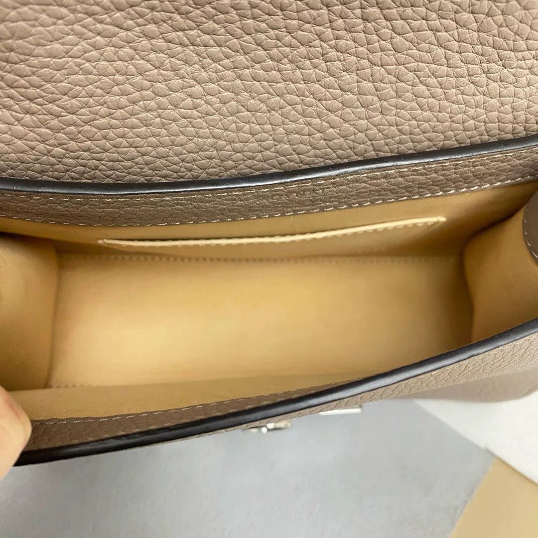 Moynat Pre-loved Bag Very good condition Size ONE SIZE - 7 Thumbnail