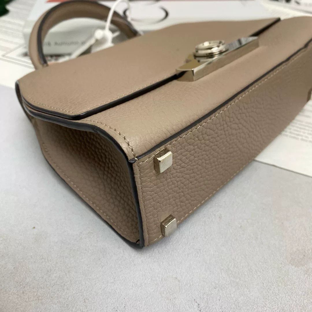 Moynat Pre-loved Bag Very good condition Size ONE SIZE - 4 Thumbnail