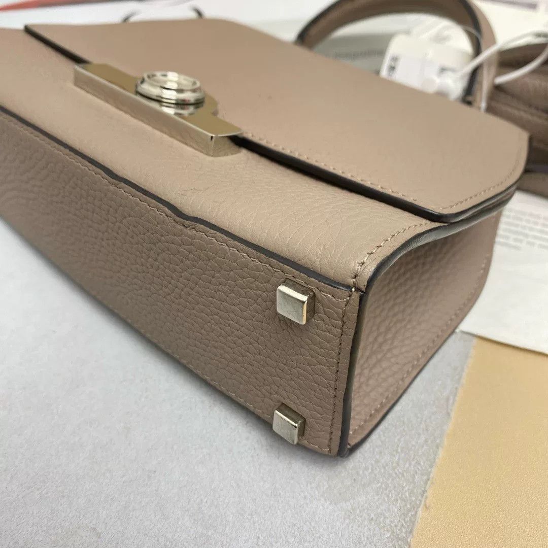 Moynat Pre-loved Bag Very good condition Size ONE SIZE - 6 Thumbnail