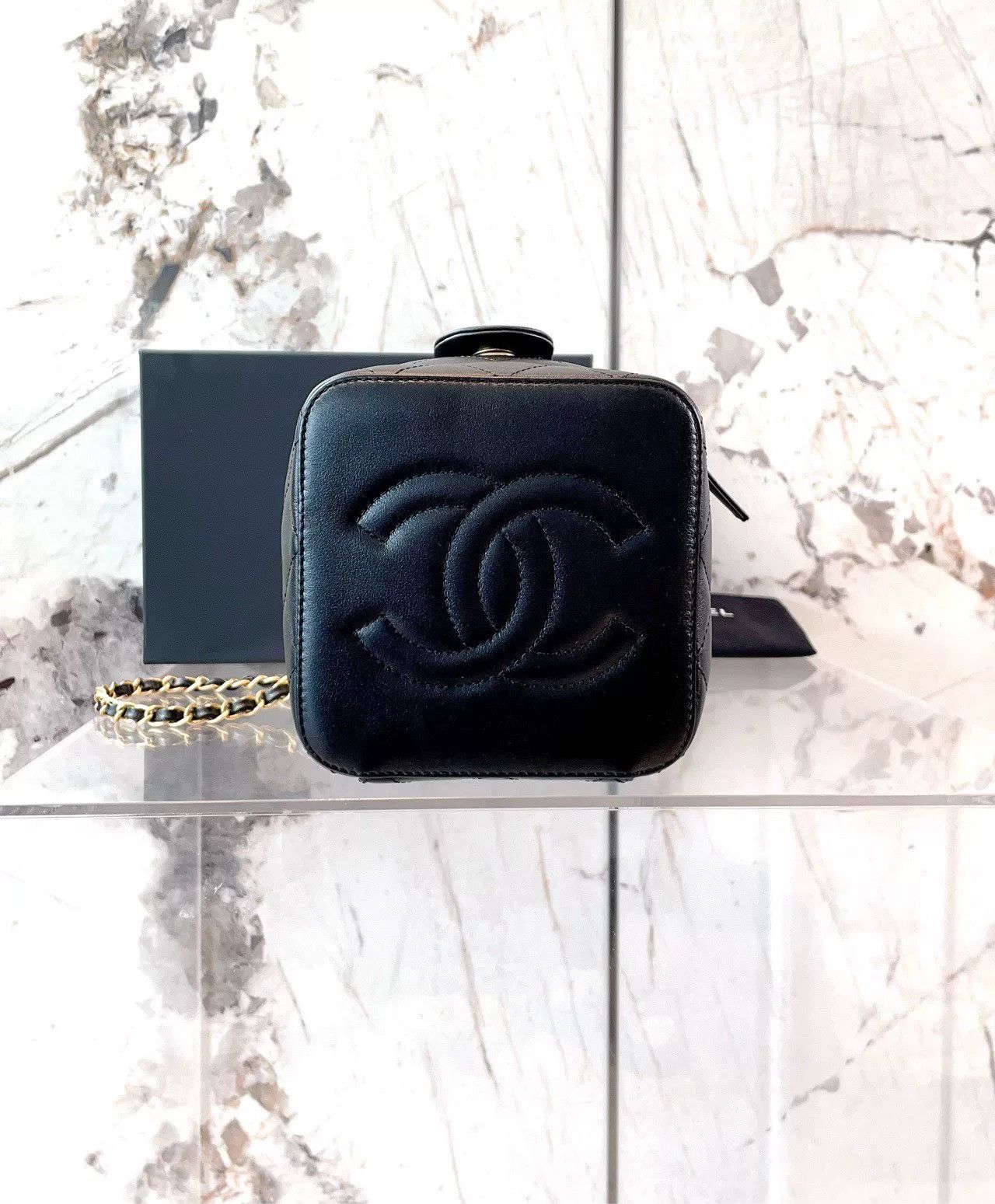 Chanel Pre-loved Bag Very good condition Size ONE SIZE - 4 Thumbnail