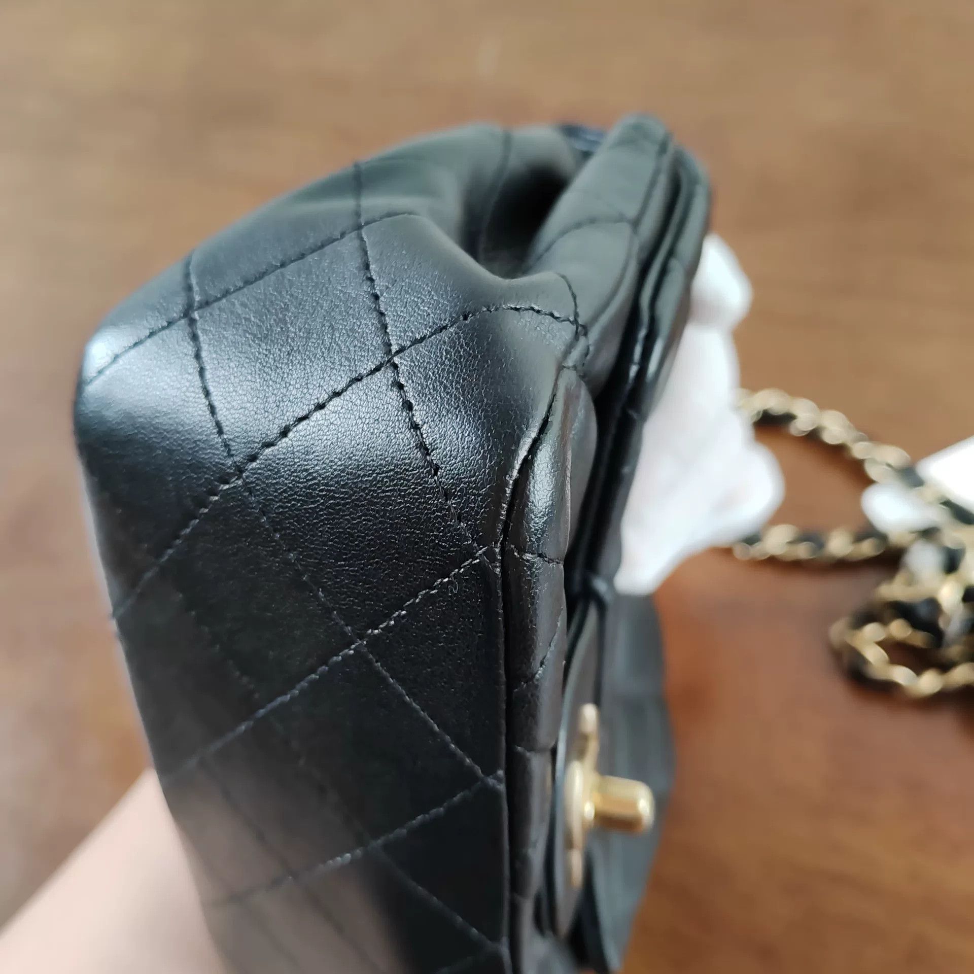 Chanel Pre-loved Bag Very good condition Size ONE SIZE - 2 Thumbnail