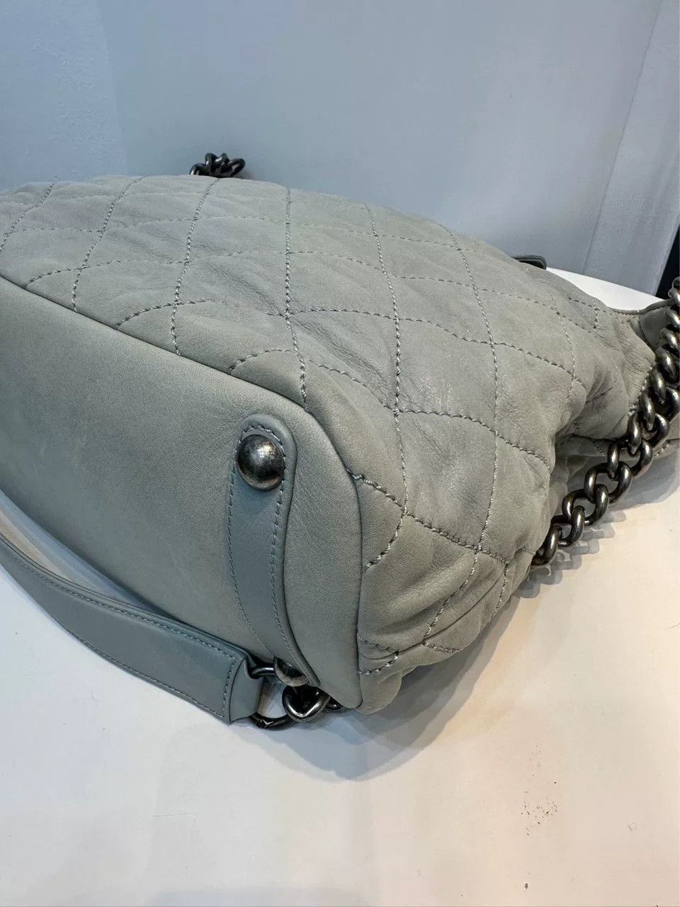 Chanel Pre-loved Bag Very good condition Size ONE SIZE - 4 Thumbnail