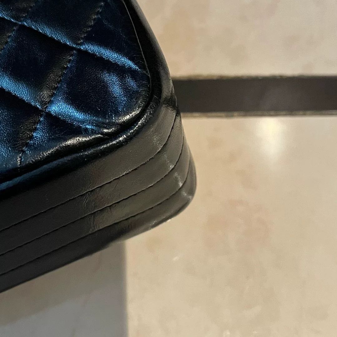 Chanel Pre-loved Bag Very good condition Size ONE SIZE - 6 Thumbnail
