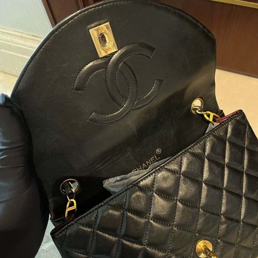 Chanel Pre-loved Bag Very good condition Size ONE SIZE - 7 Thumbnail