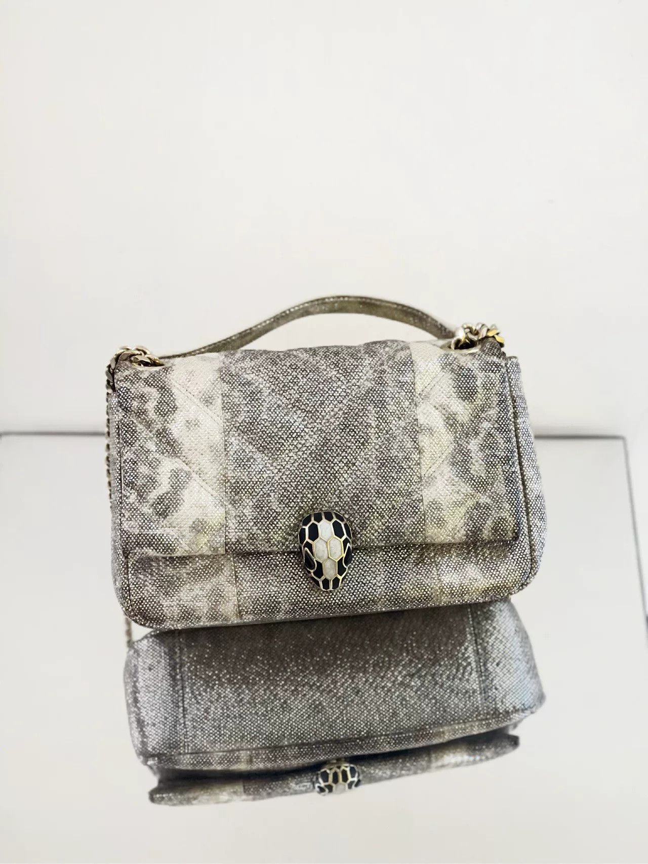 Bvlgari Pre-loved Bag Very good condition Size ONE SIZE - 3 Thumbnail