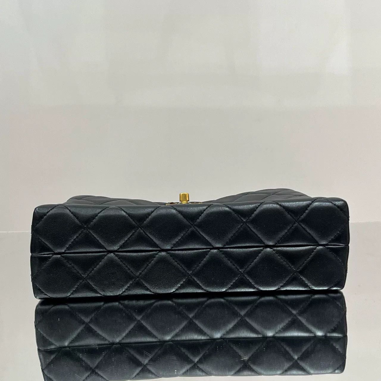 Chanel Pre-loved Bag Very good condition Size ONE SIZE - 6 Thumbnail